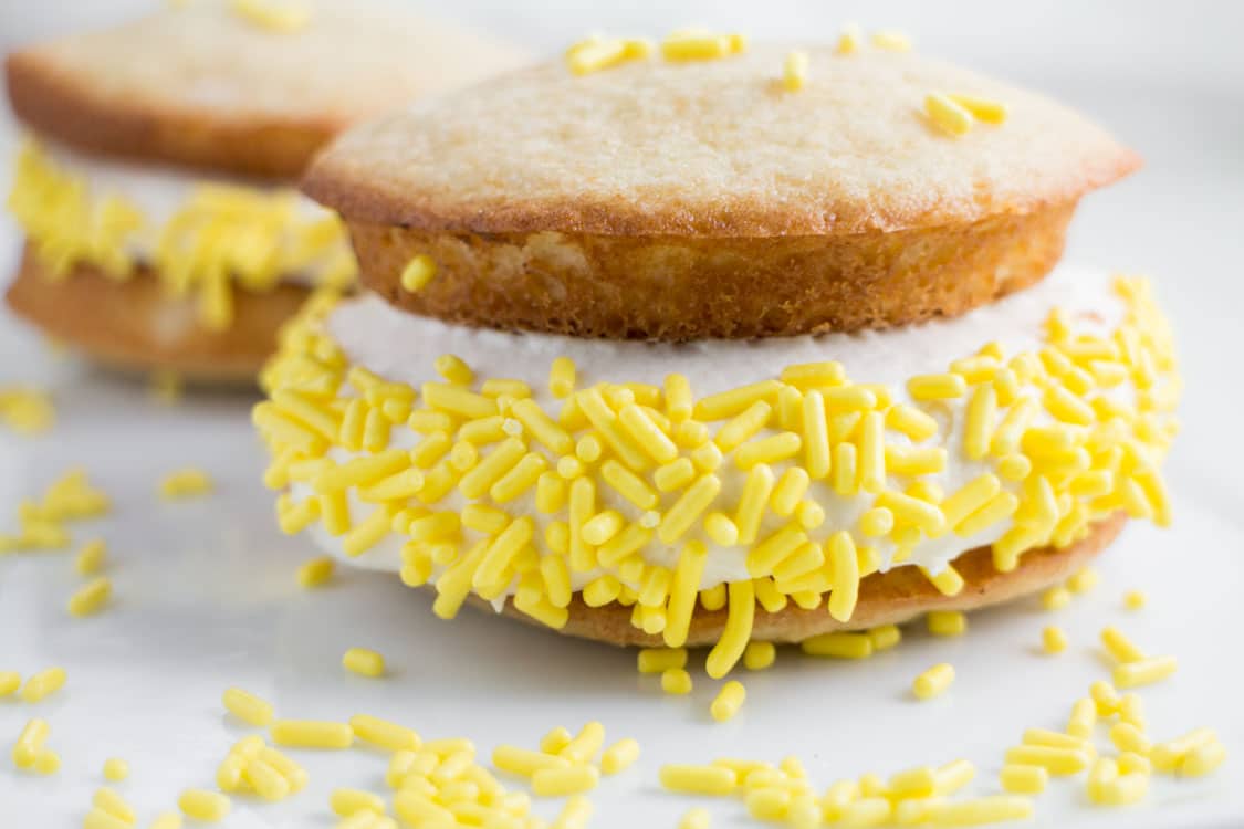 Recreate Amish Market Vanilla Whoopie Pies with Marshmallow Cream